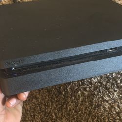 PS4 Slim