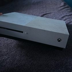 X Box One S