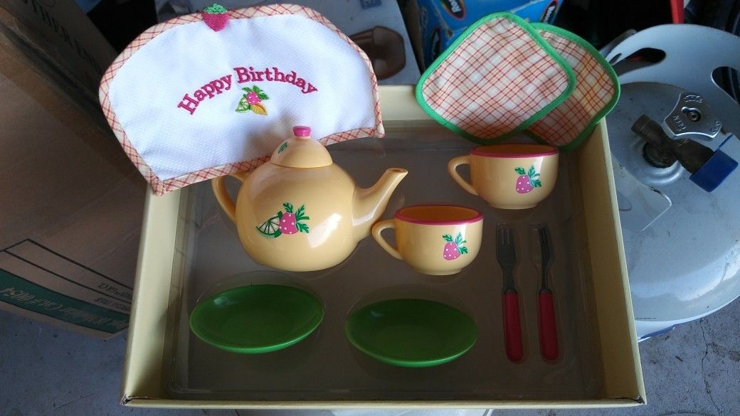 American Girl doll bitty baby strawberry tea set