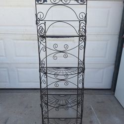 Black metal shelf Mesa or phoenix