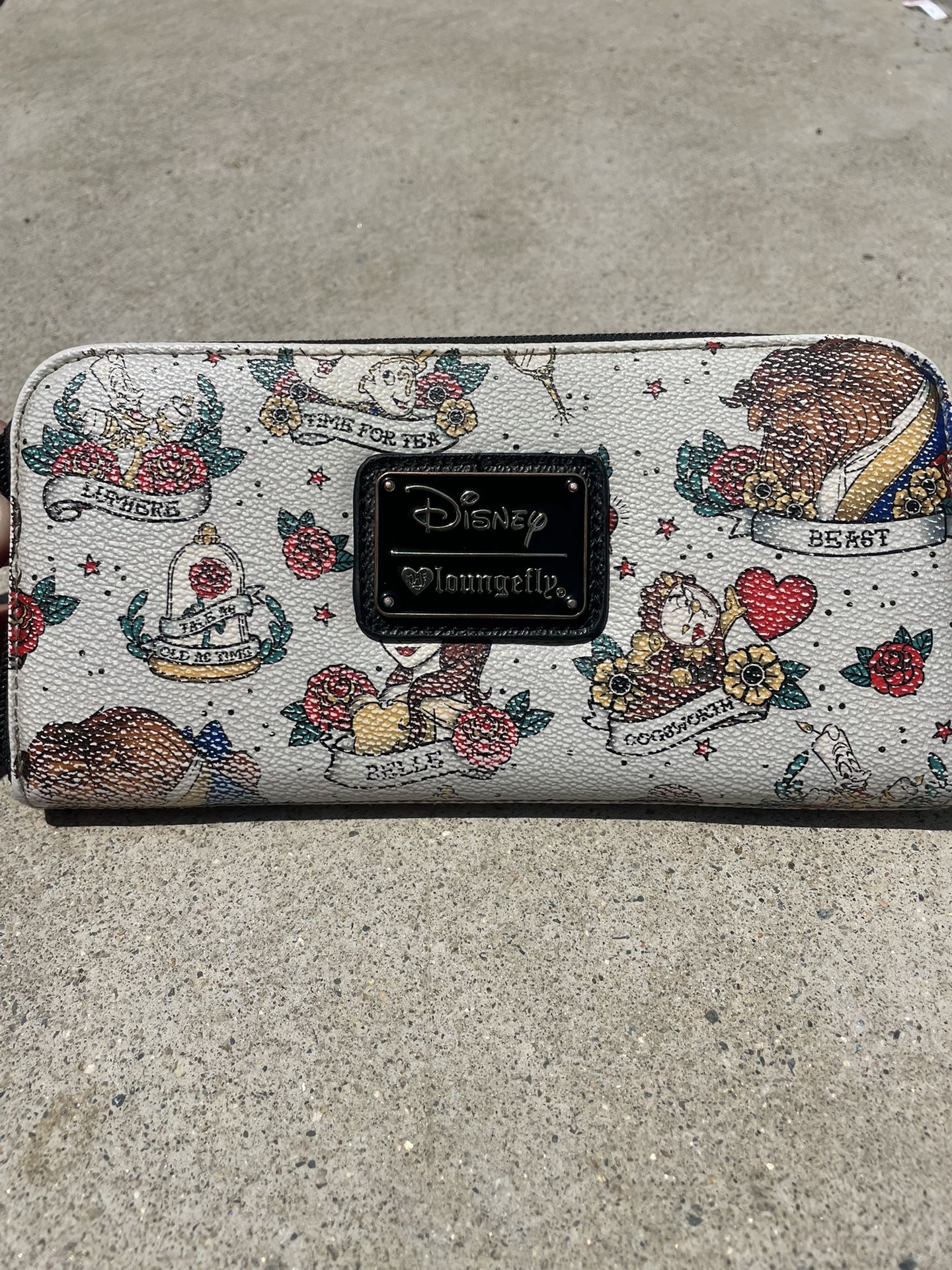 ⭐️Loungefly Disney Belle Tattoo Wallet⭐️