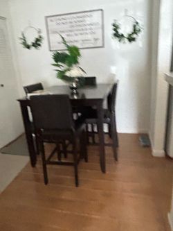 Dining room set