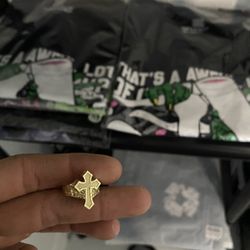 10k Gold Nugget + Cross *LOWBALLERS GET IGNORED*