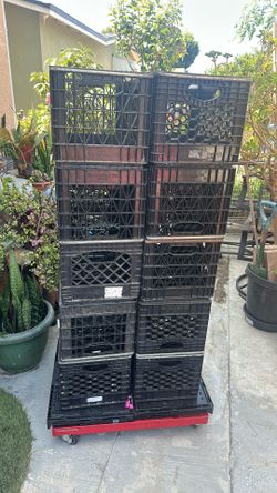 Heavy duty with metal around storage containers five dollars each