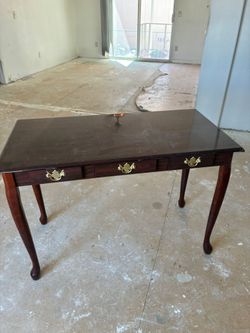 Writing table/ desk