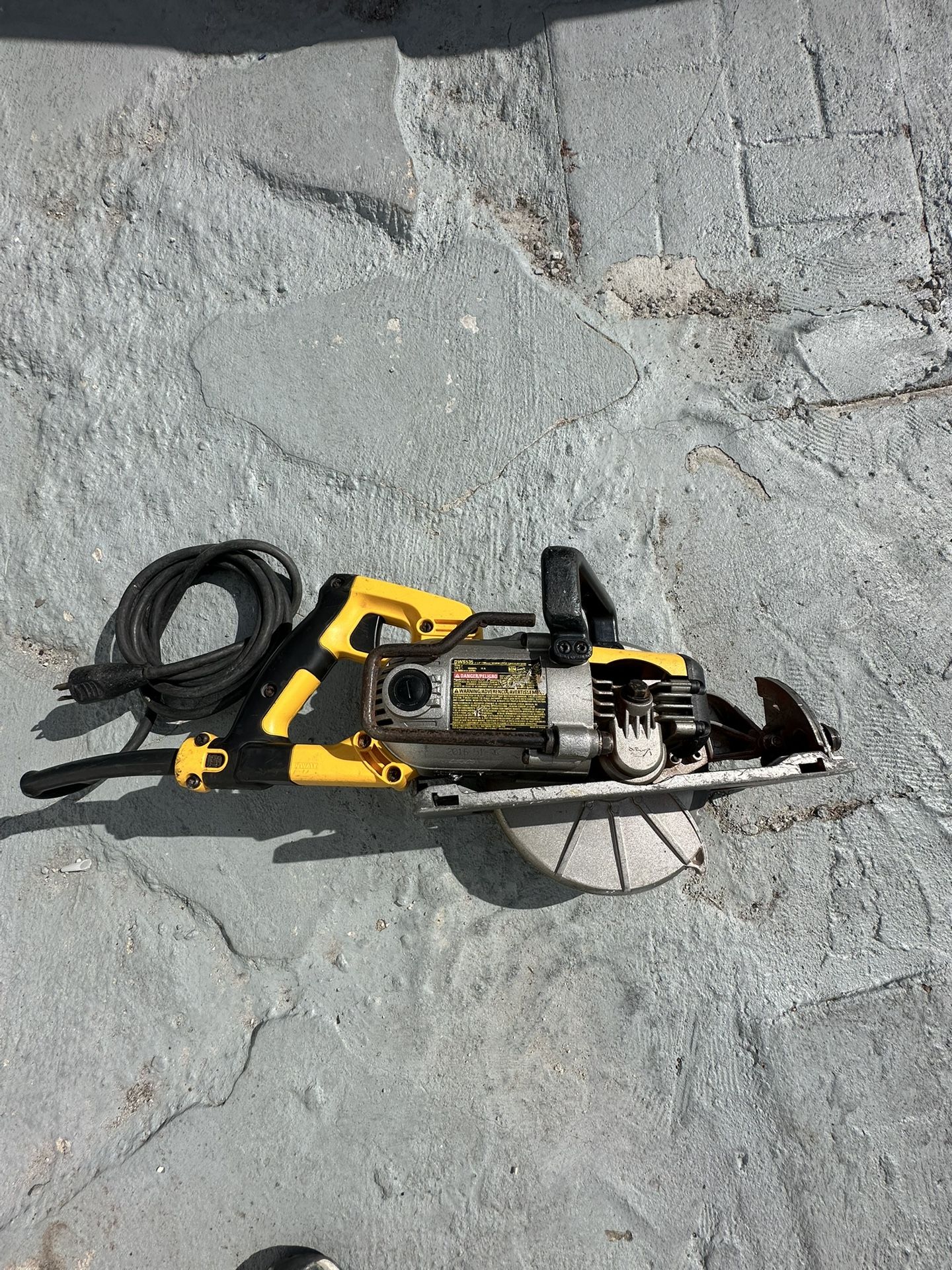 Dewalt 7” Circular Saw 4800 Rpm