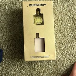 Burberry perfume