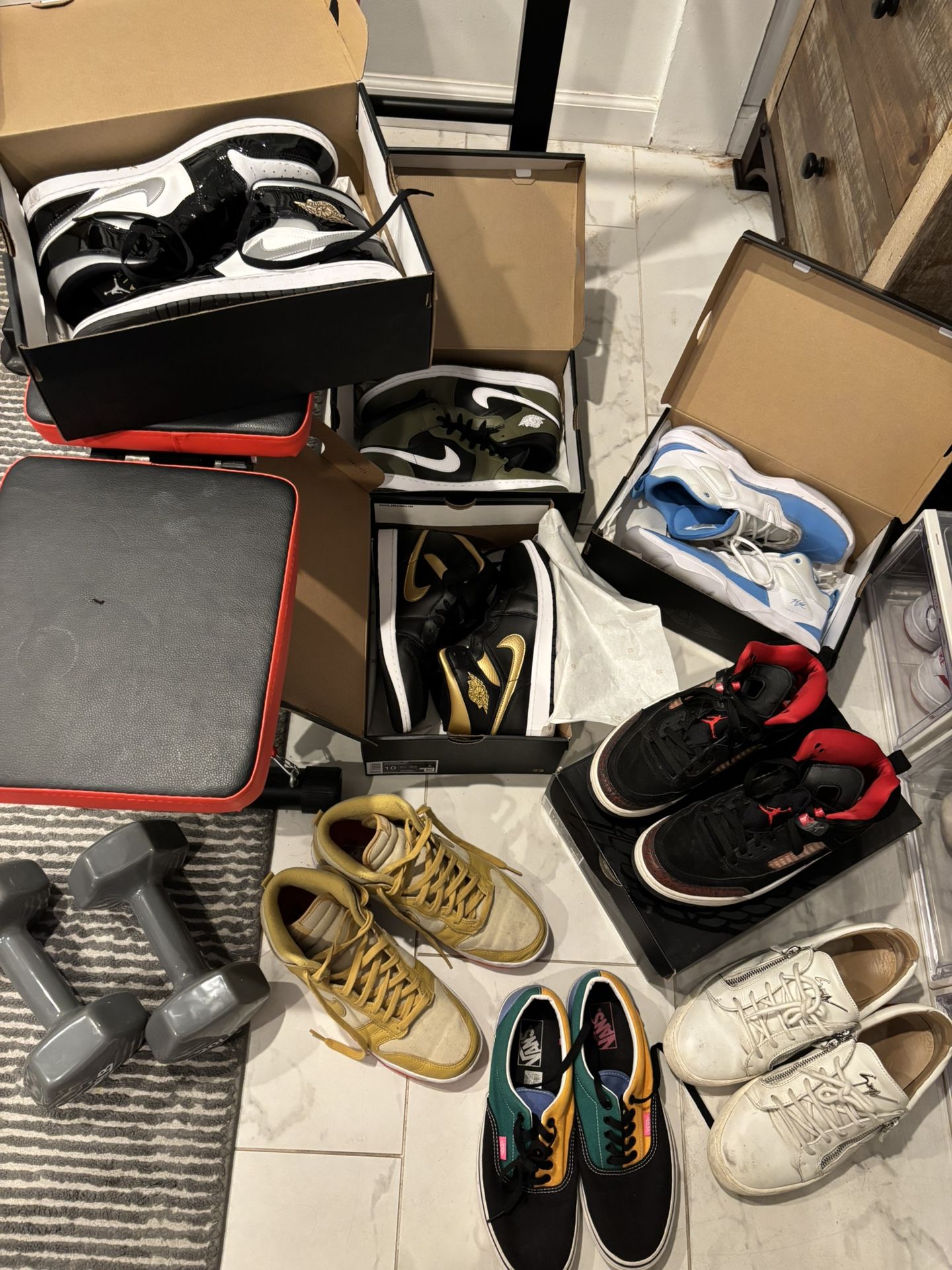 Men’s Shoes For Sale 