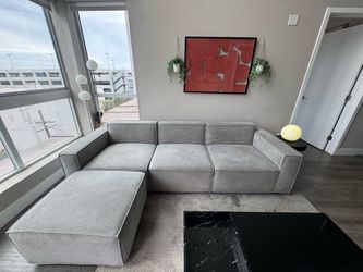 Gray Modular Sectional Sofa with Chaise