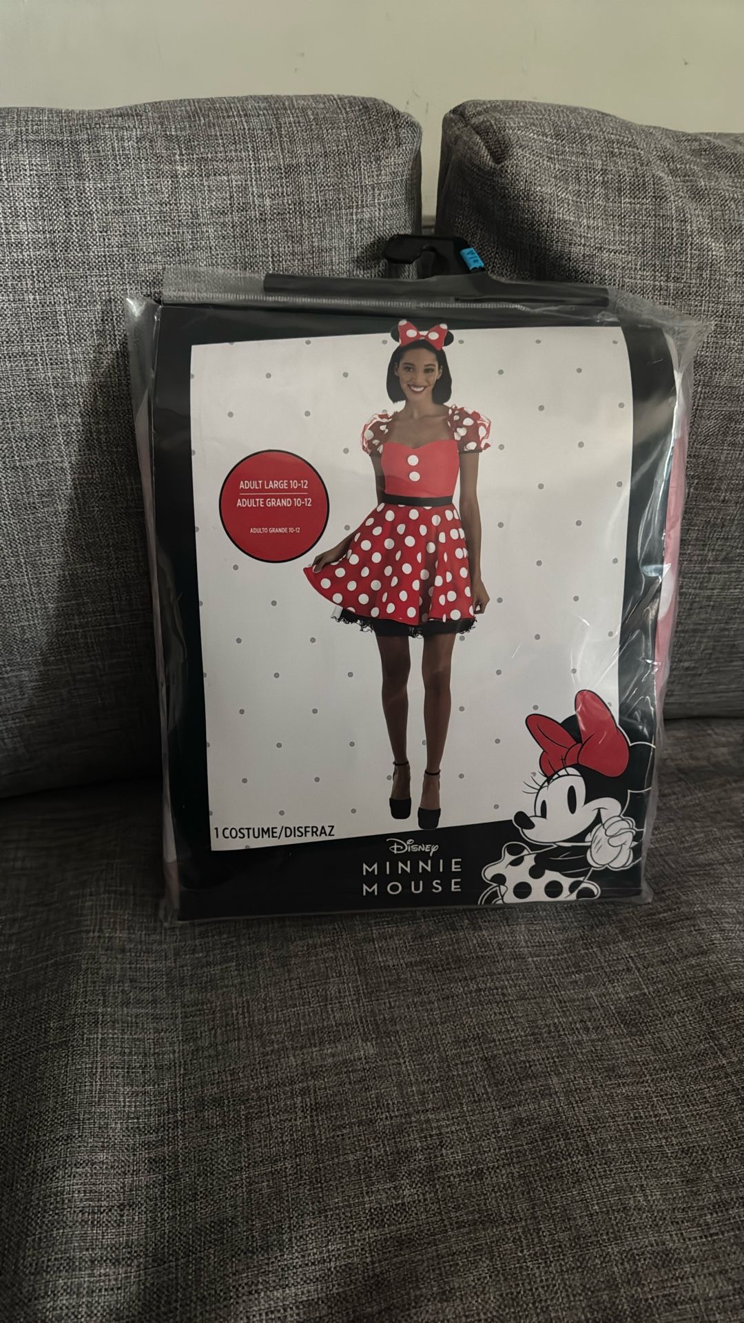 Minnie Mouse size Large