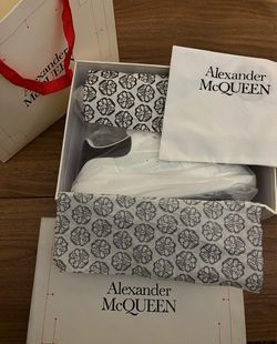 Alexander MCQUEEN  sneakers