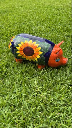 Talavera Pig Figurine