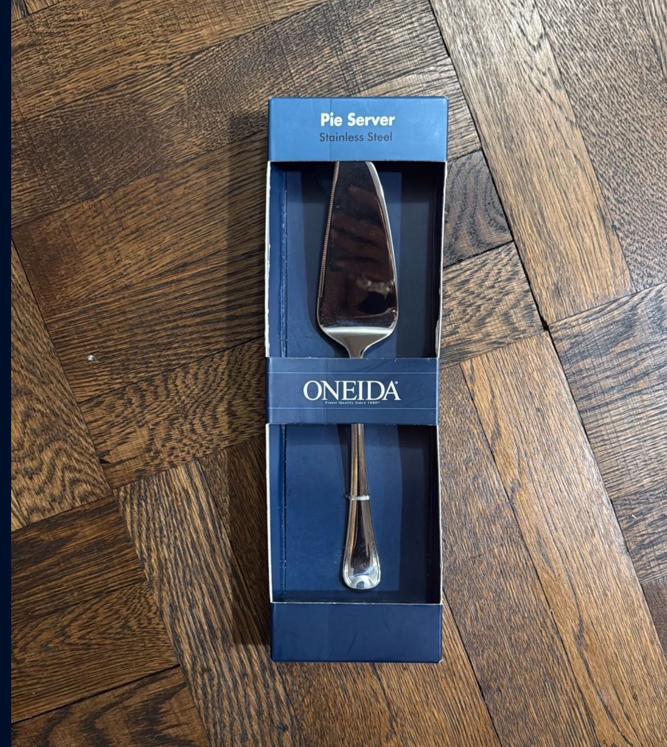Oneida Pie Server