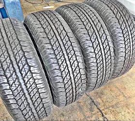 265/70/17dulop Selling a set of 4 tires in excellent condition 🫡