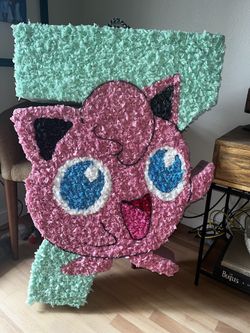 Custom Piñatas 