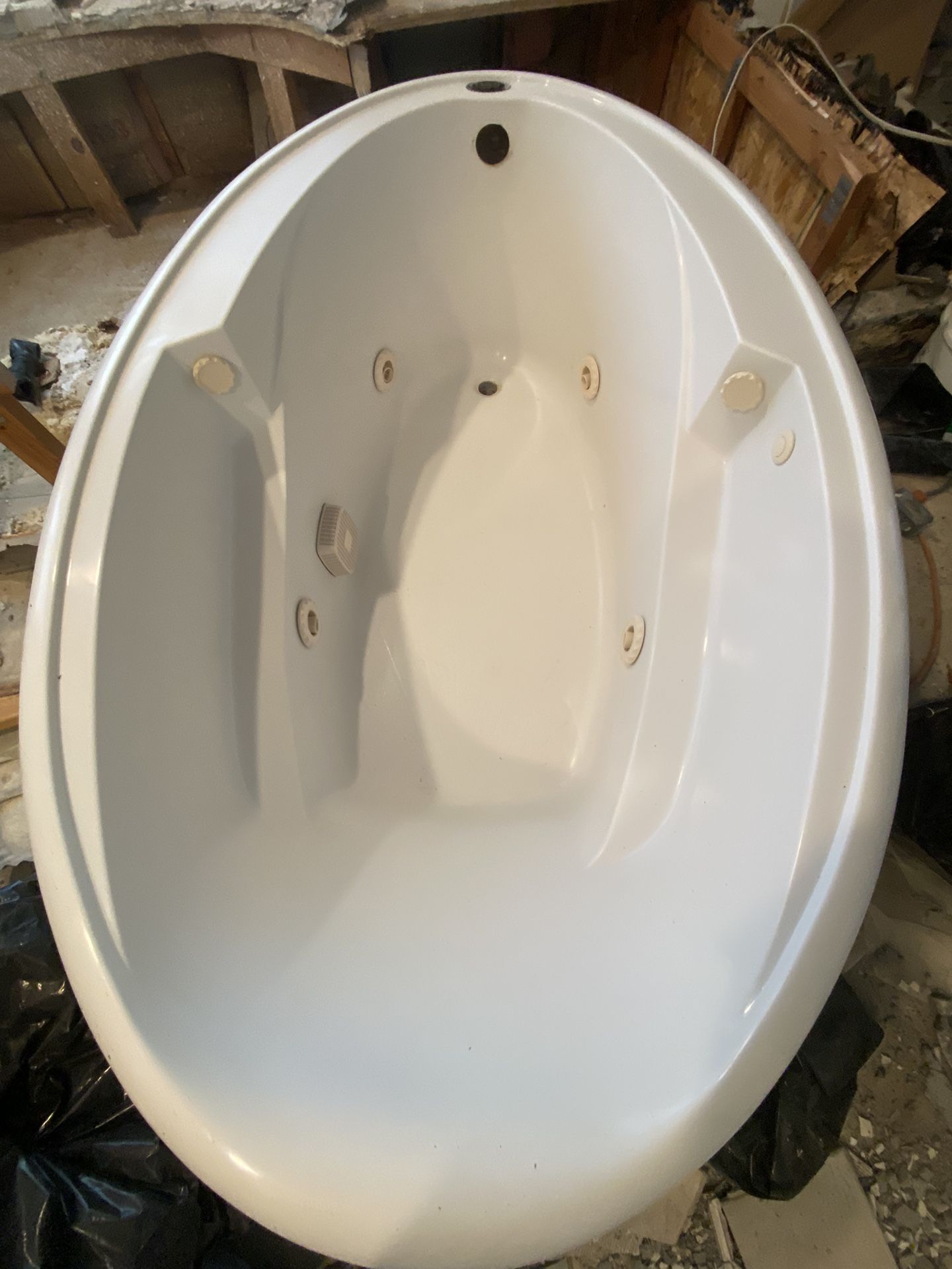 Made Lasco Luxury Bath ware