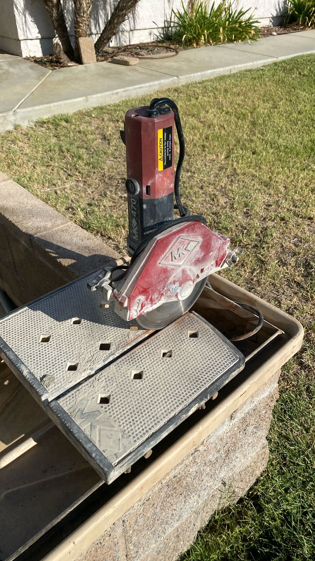 Used MK 470 Wet Tile Saw