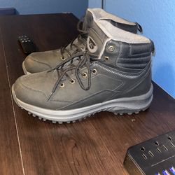 Winter Boots Size 9.5