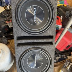 Pioneer 12” Subwoofer & Amp