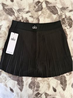 ALO tennis black skort