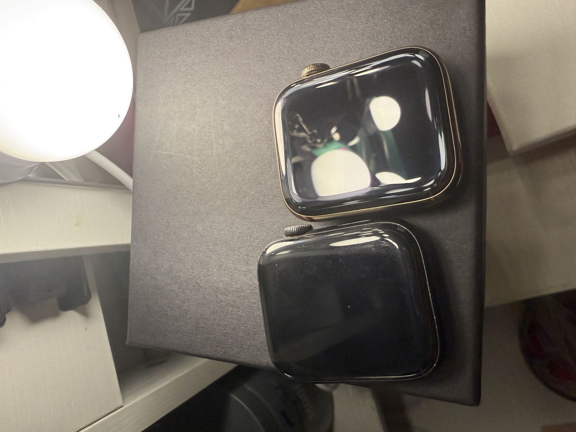 Apple Watch Series 6 & 5