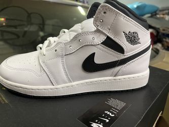 Jordan’s Youth Size 7