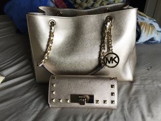 Michael Kors purse & wallet