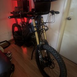 CUSTOM- F37 STEALTH SURRON