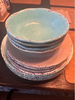 12 piece Plate Set