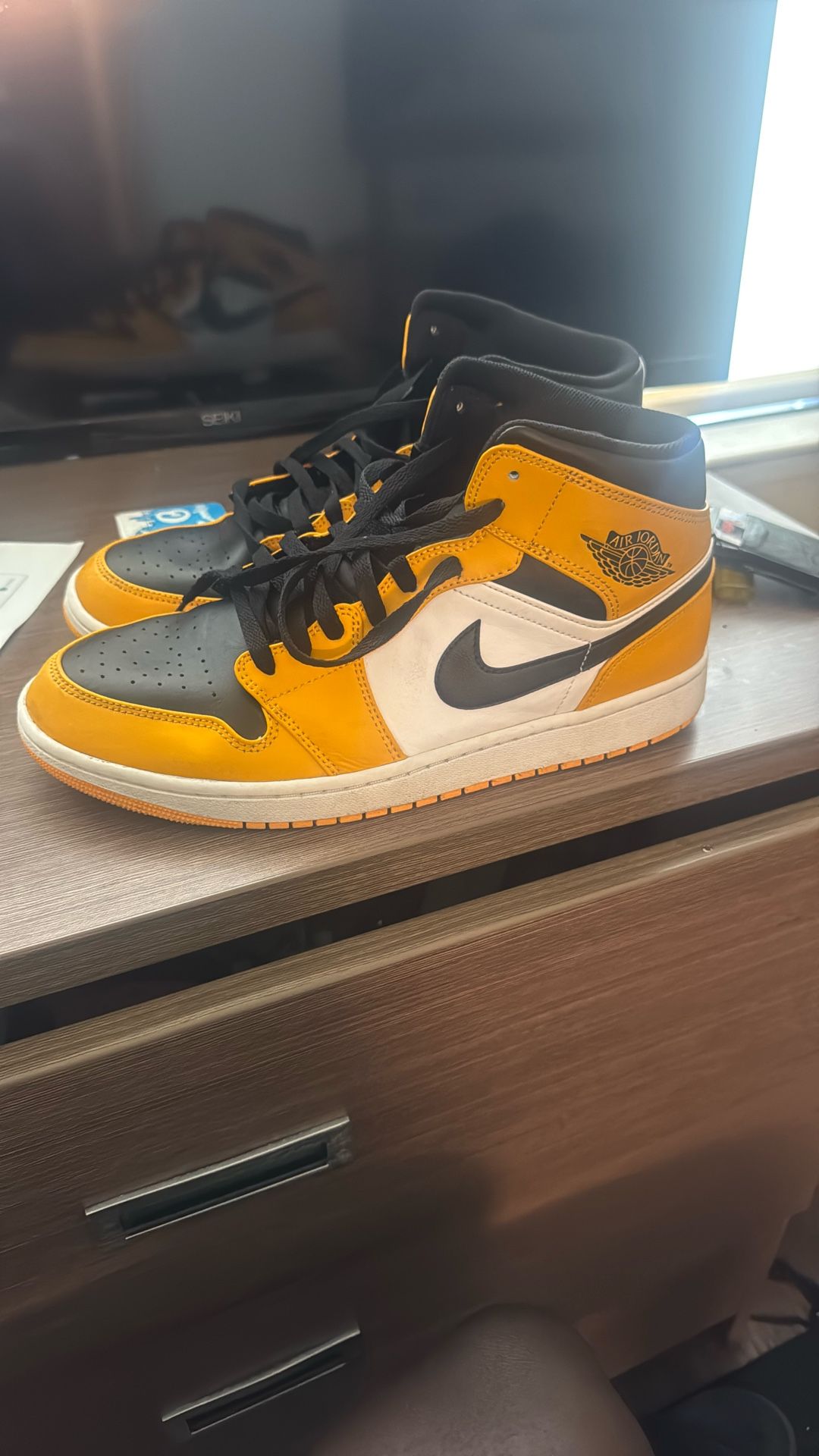 Jordan 1