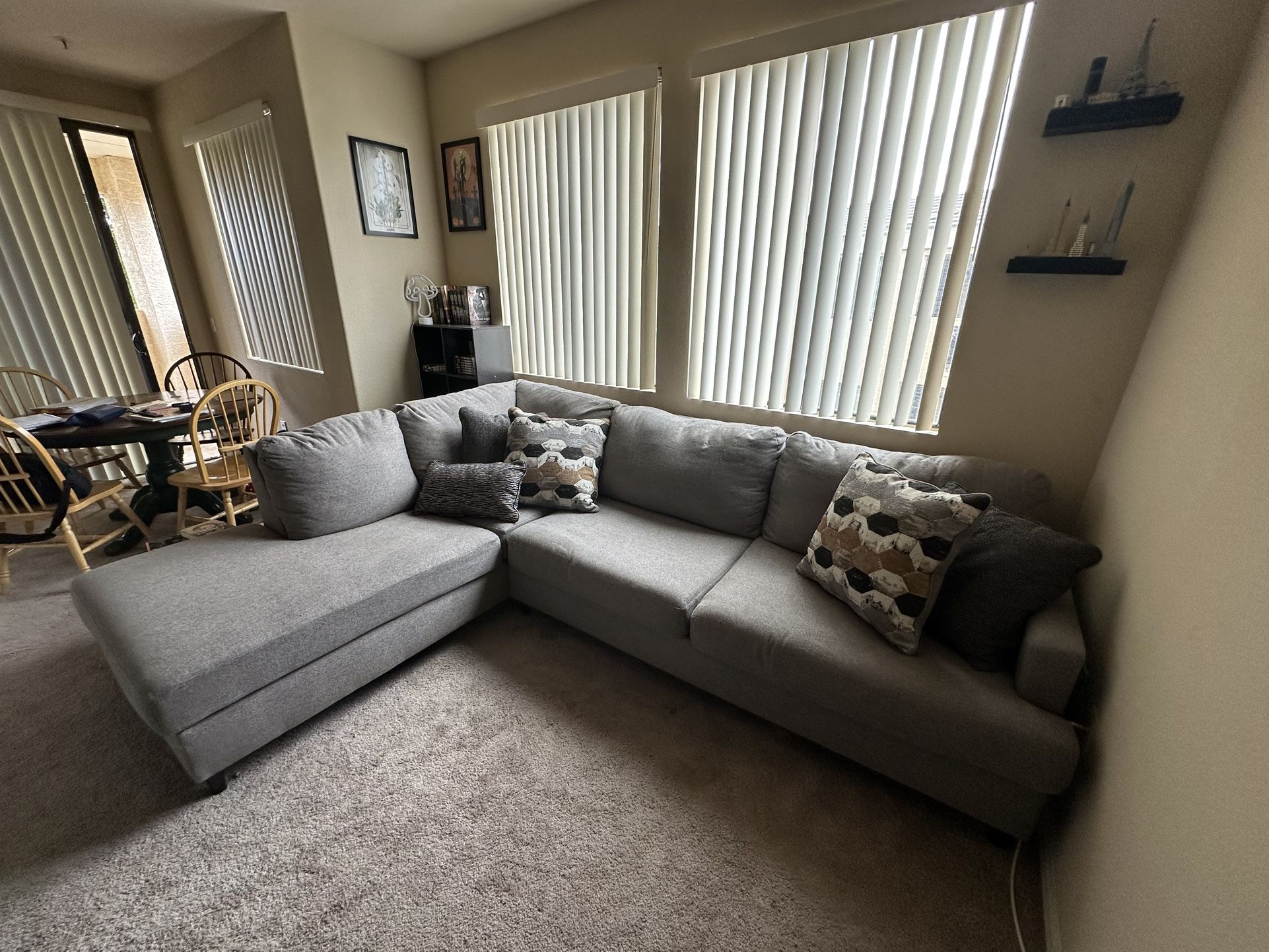 Altari 2-Piece Sectional with Chaise