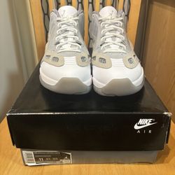 Jordan Retro 11 Low Ie Light Ore wood Brown