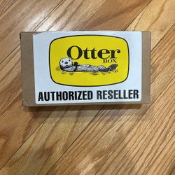 Otterbox iPhone 7 / 8 / SE Purple Marble