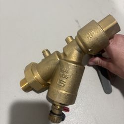 Griswold  Controls 1 Inch  Combination Valve With Y Strainer New