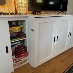 Murphy Bed /Storage Credenza With Full Size Mattress