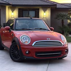 2015 MINI Cooper Convertible – ONLY 40K MILES