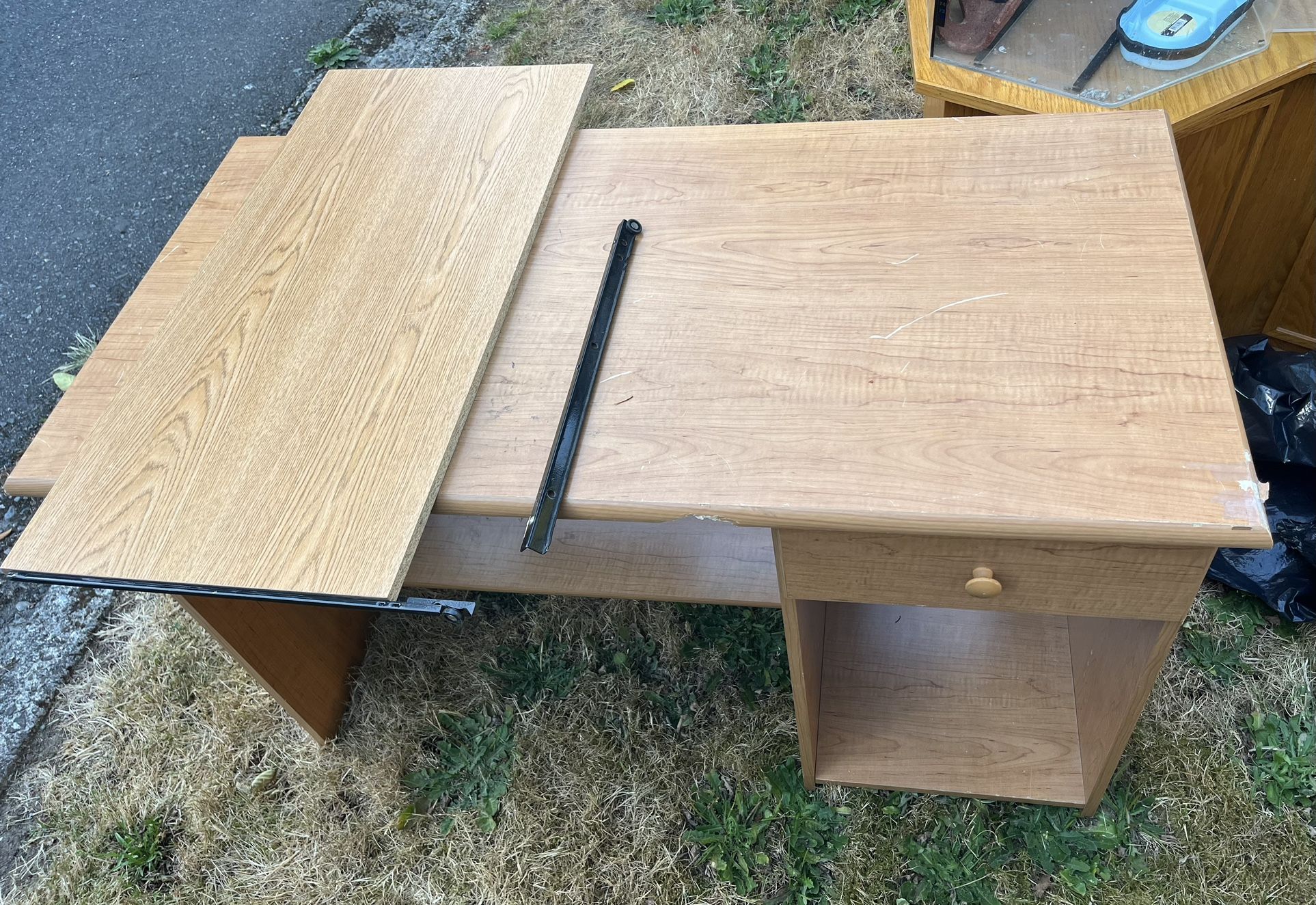 Desk,