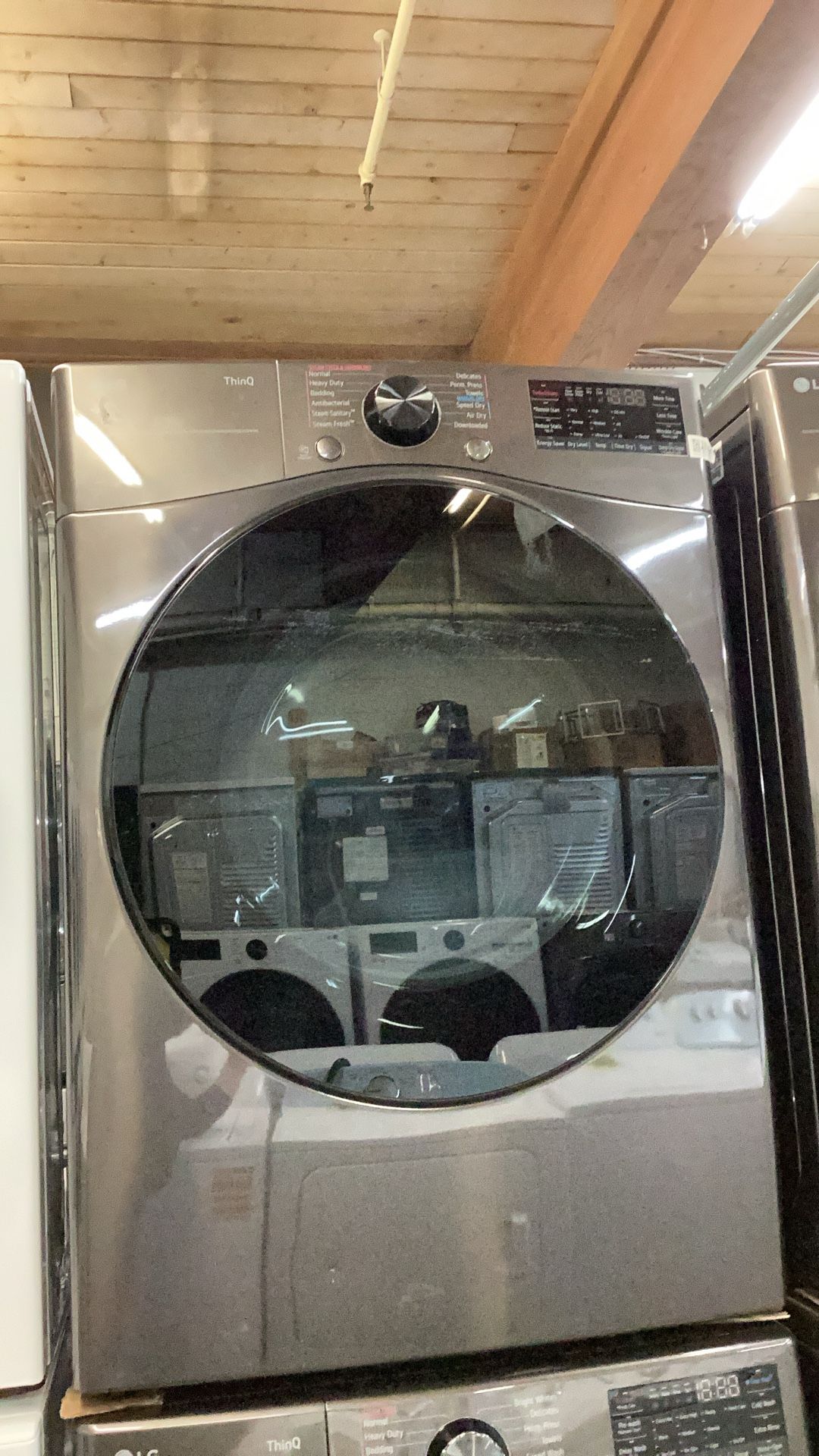 LG Washer 4.5 Cu Ft And Dryer 7.4 Cu Ft Set New Scratch And Dent