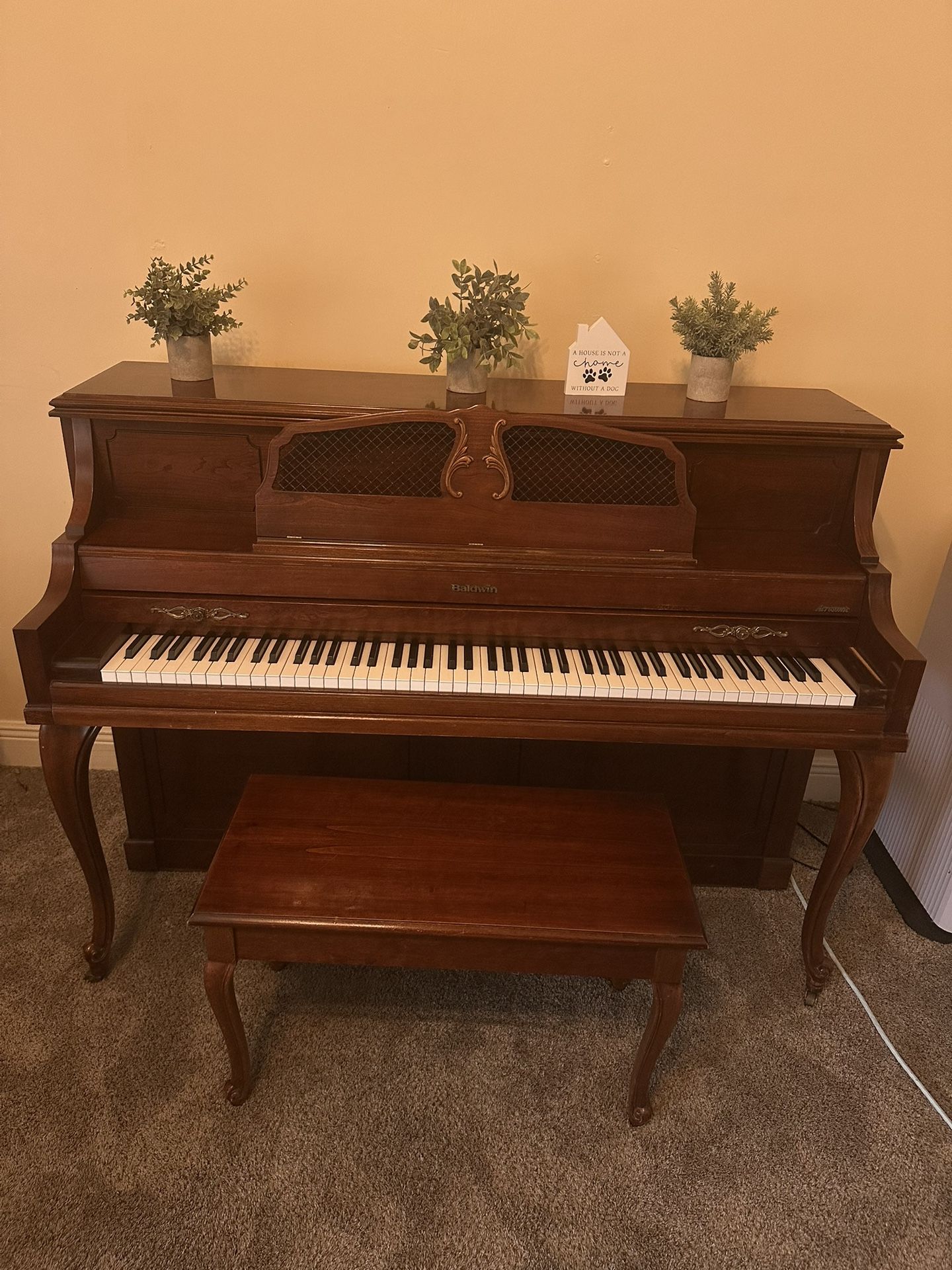 Baldwin piano