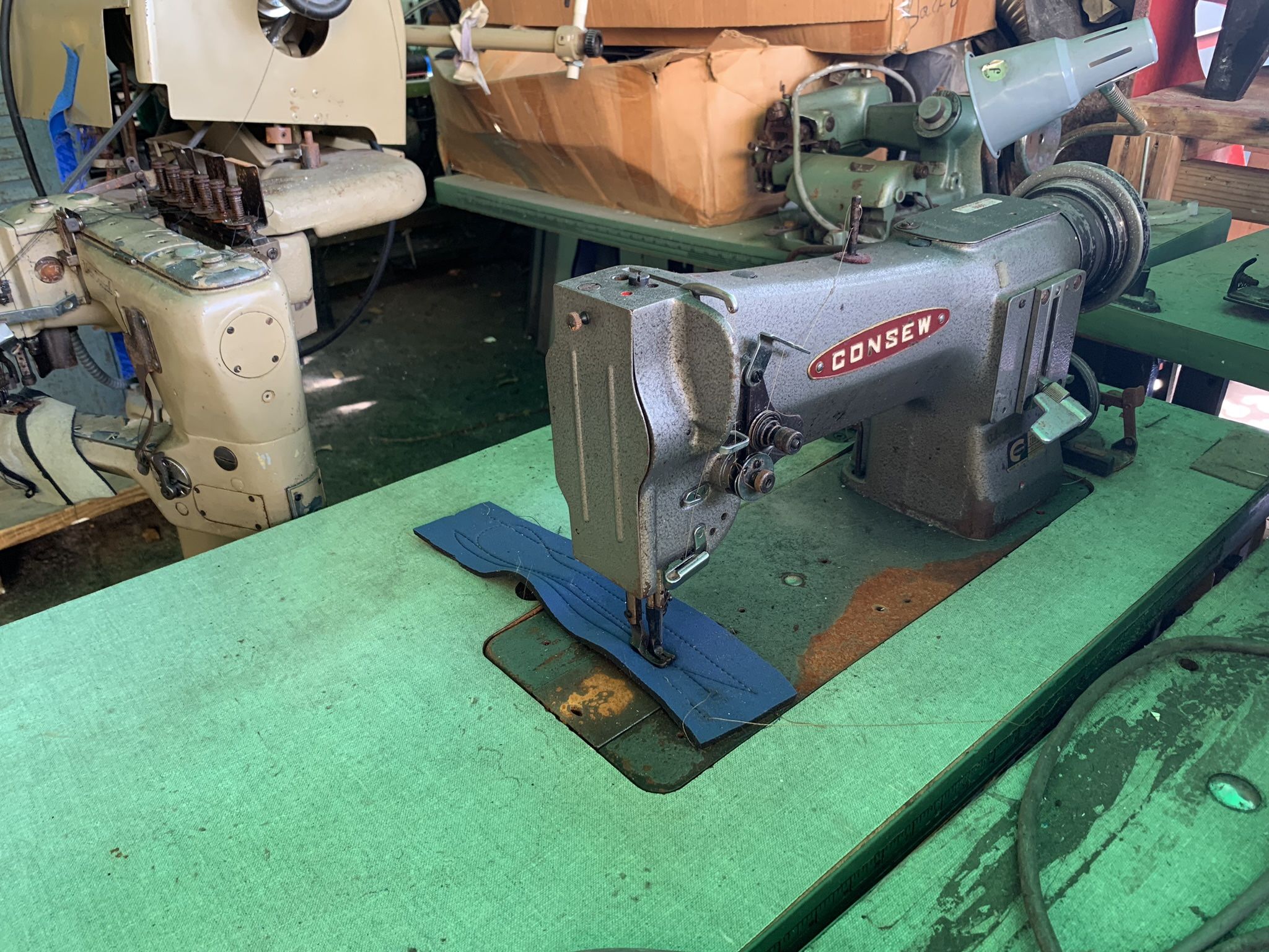 Consew 206 RB-1 Industrial Sewing Machine