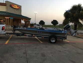 1985 Cheetah Boat 17: 6" with 115 hp Venture