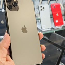 Unlocked iPhone 11 Pro Max 256GB | for all carriers | Please Read | Desbloqueado