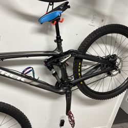 Trek Carbon 9.9 Size M 26”