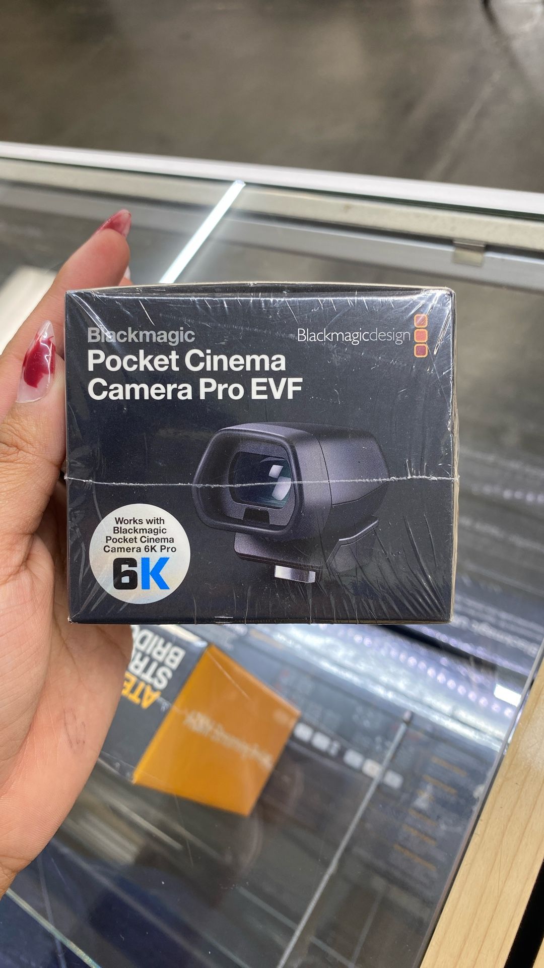 Blackmagic Pocket Cinema Pro EVF 6K Pro