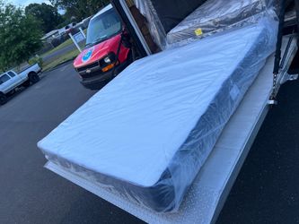 🔥 Queen Mattress Sale – New Mattresses Starting at $199 | Free Delivery