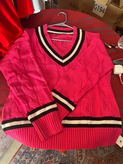 Saodimallsu Pink Cable Knit V-Neck Sweater