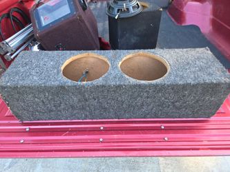 Speaker box