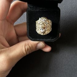 10 Karat Gold JESUS Ring 