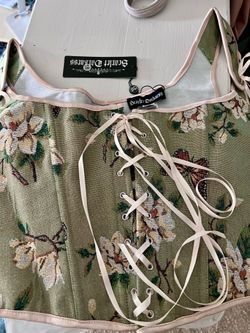 Women’s corset