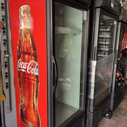 Refrigerator coca cola and montera